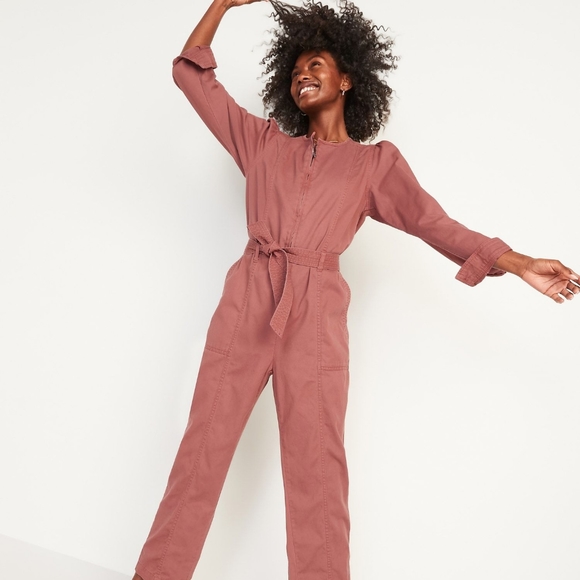 🆕️ NWT Long-Sleeve Zip-Front Cropped Utility Jumpsuit for Women in 'Dusty Pink' - Picture 4 of 14